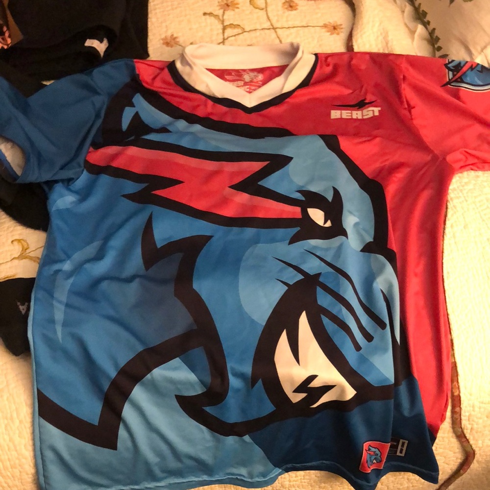 Kids Graphic Shirt - Red and Blue